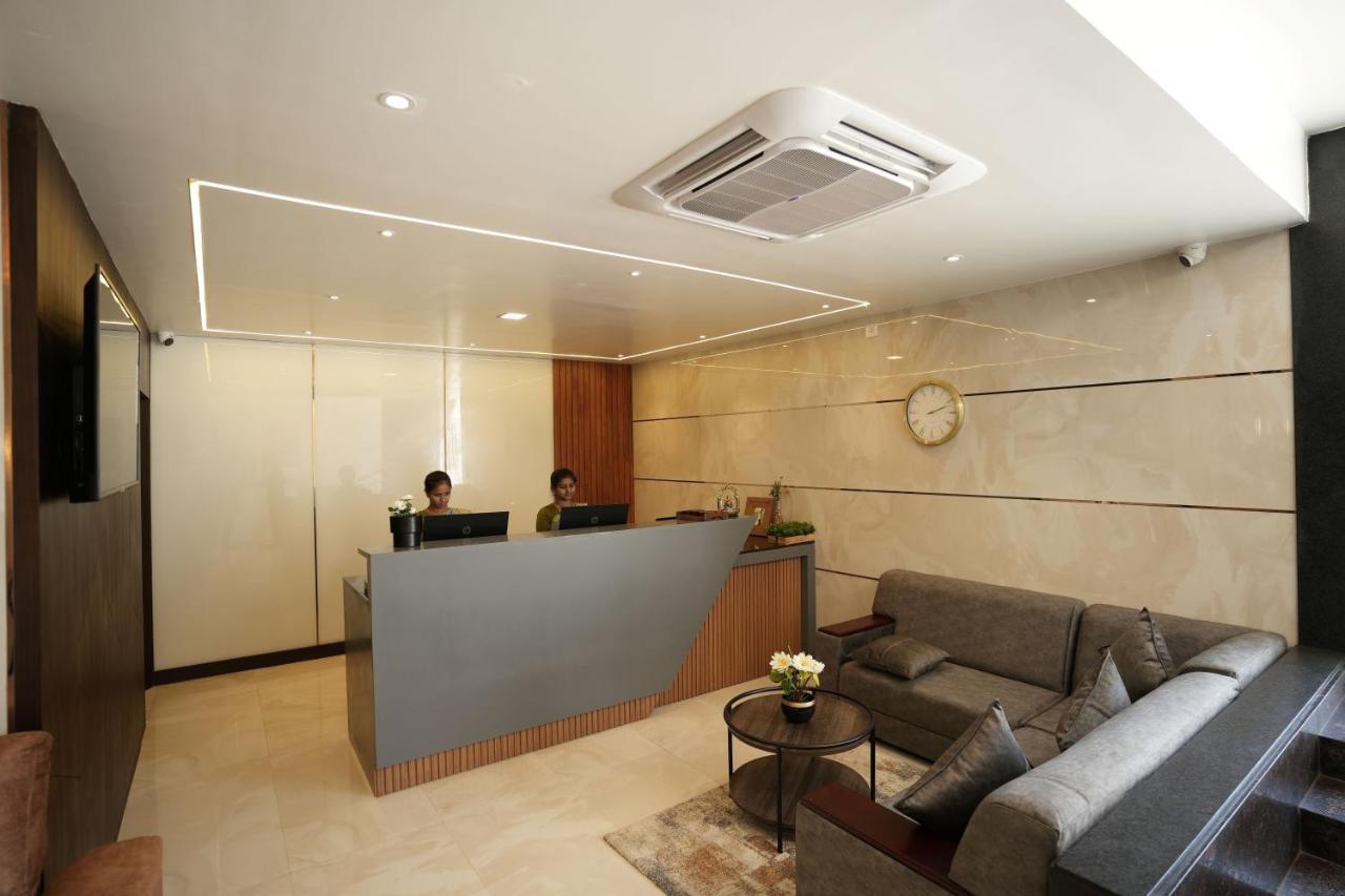 Sri Ambal Grand Hotel Virudunagar Ngoại thất bức ảnh