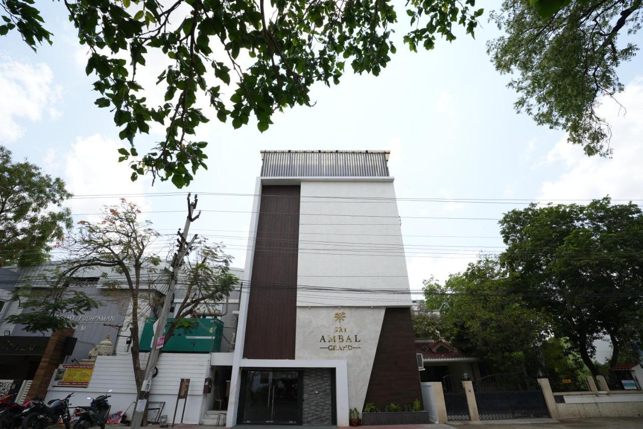 Sri Ambal Grand Hotel Virudunagar Ngoại thất bức ảnh