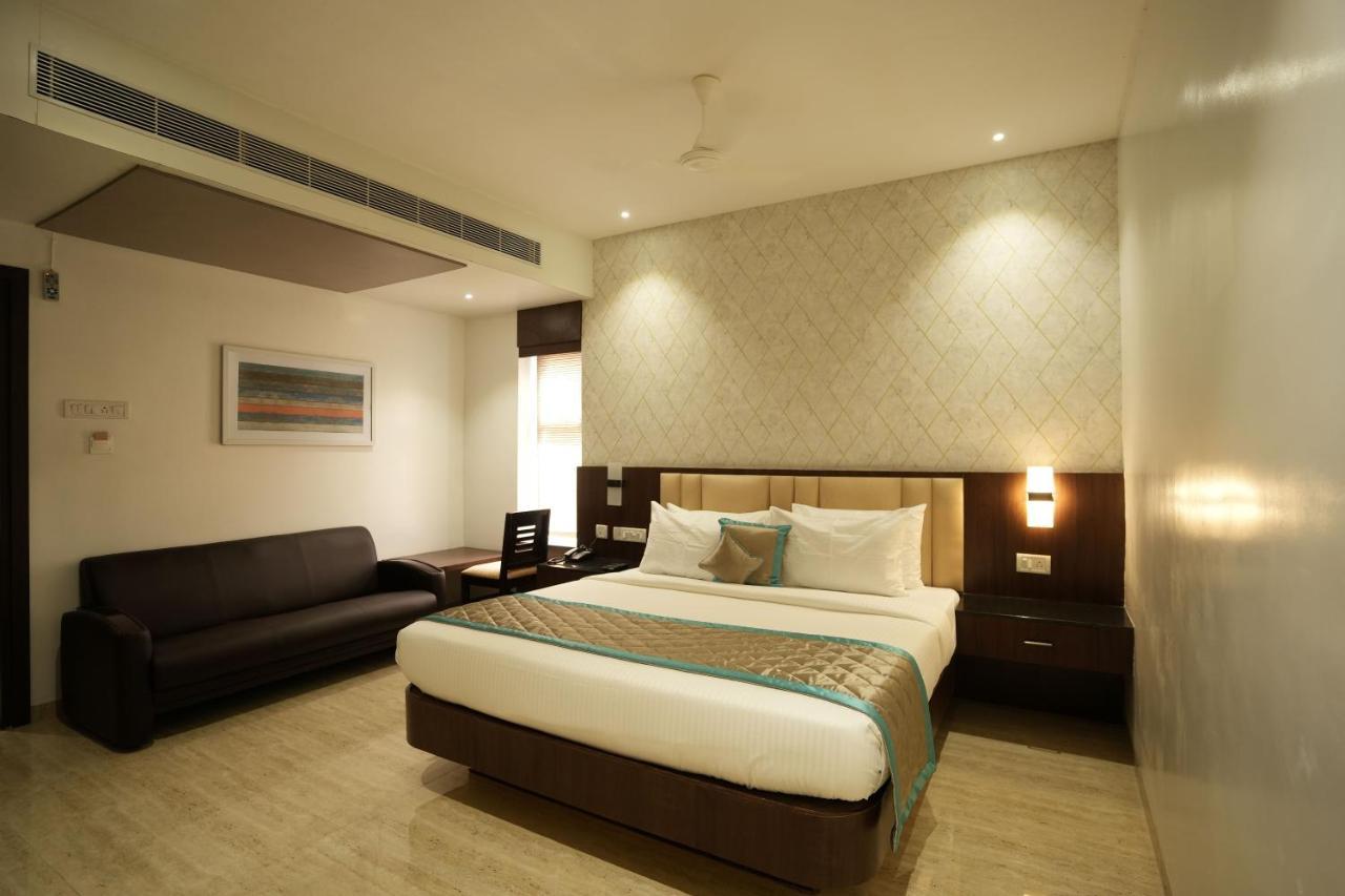 Sri Ambal Grand Hotel Virudunagar Ngoại thất bức ảnh